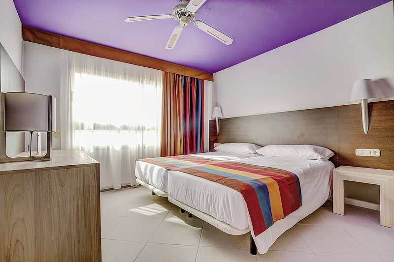 SBH Monica Beach Resort 25