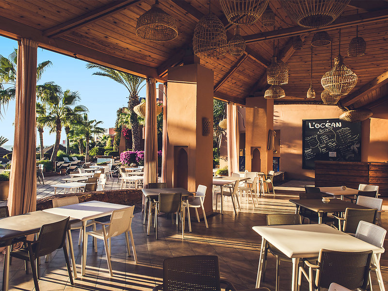 Paradis Plage Resort 12