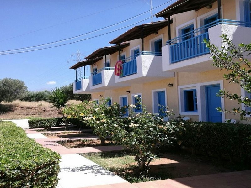 Mareva Apartments 1
