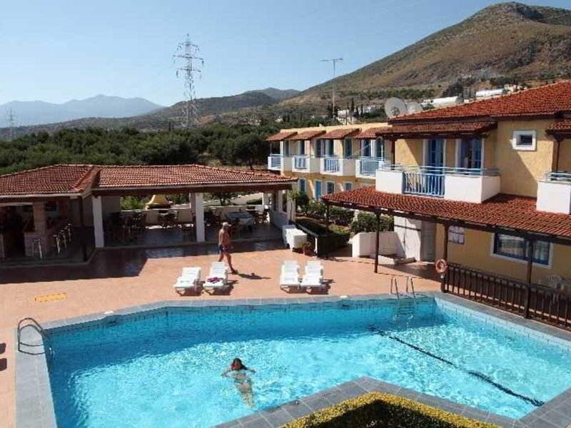 Mareva Apartments 2