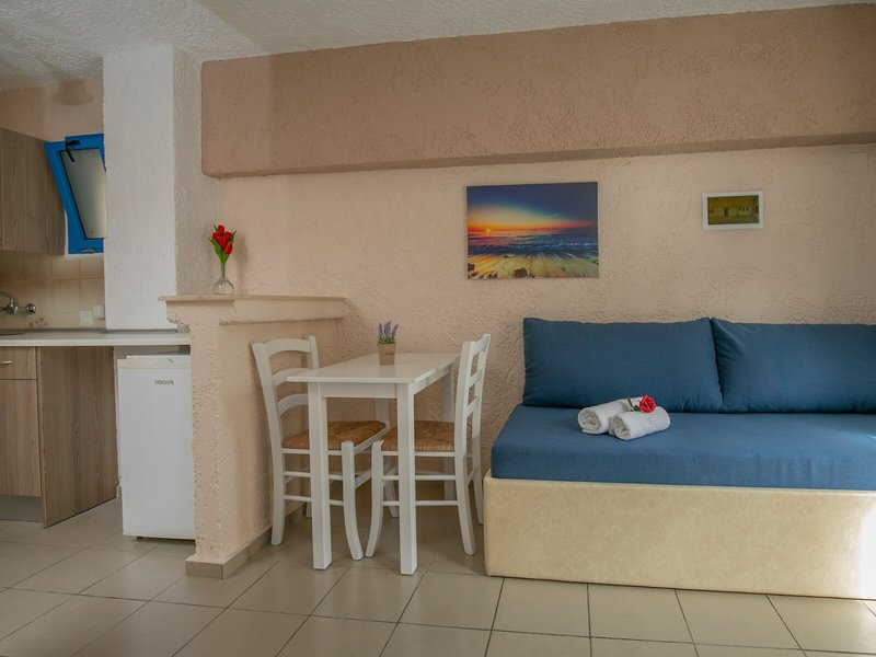 Mareva Apartments 21
