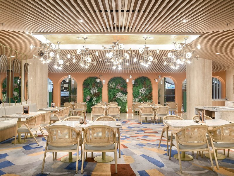 Artotel Suites Bianti Yogyakarta 7
