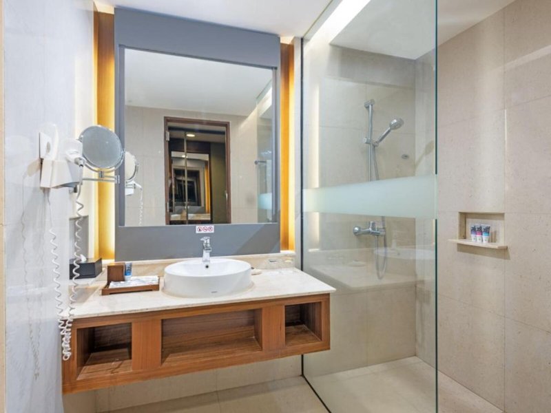 Artotel Suites Bianti Yogyakarta 21