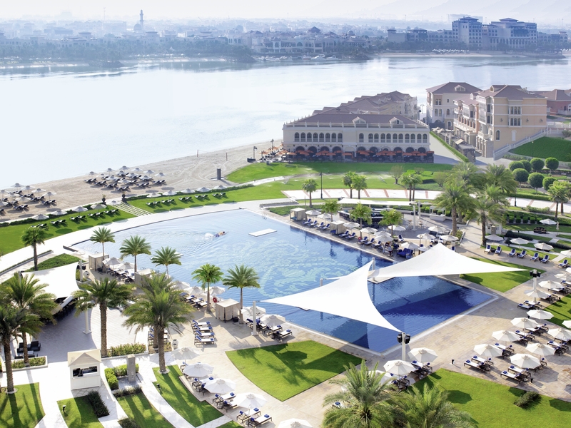 The Ritz-Carlton Abu Dhabi, Grand Canal 2