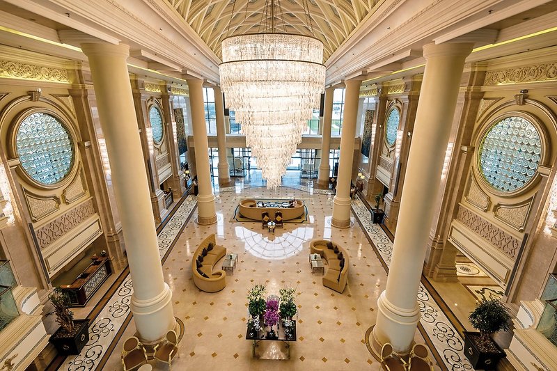 The Ritz-Carlton Abu Dhabi, Grand Canal 18