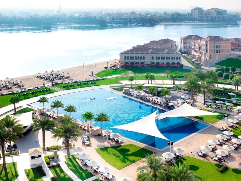 The Ritz-Carlton Abu Dhabi Grand Canal 10