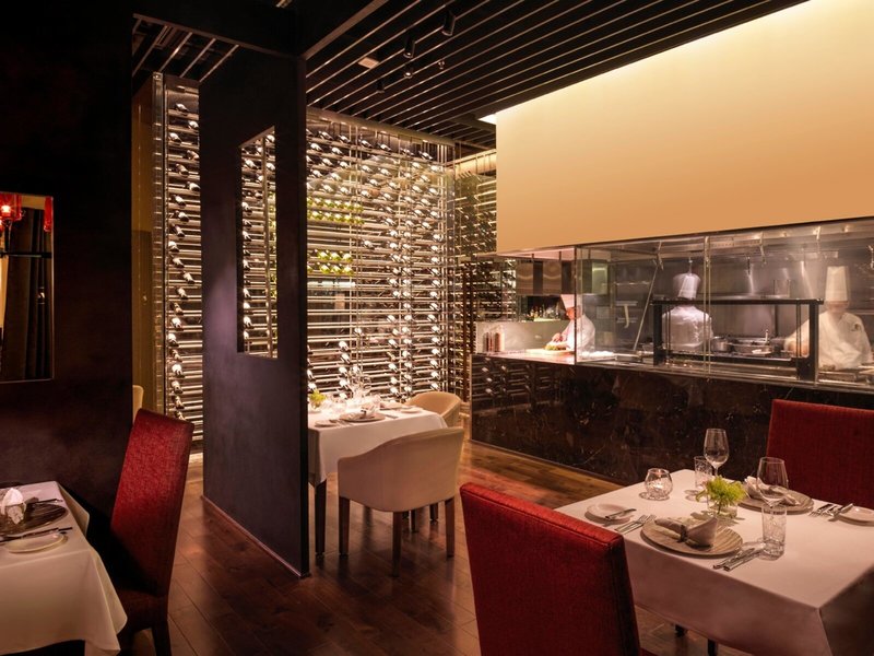 The Ritz-Carlton Abu Dhabi Grand Canal 36