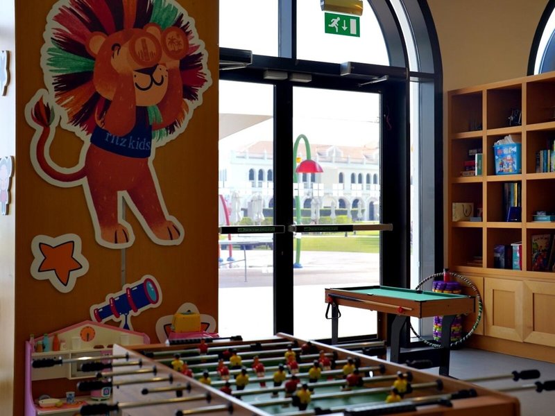 The Ritz-Carlton Abu Dhabi Grand Canal 49