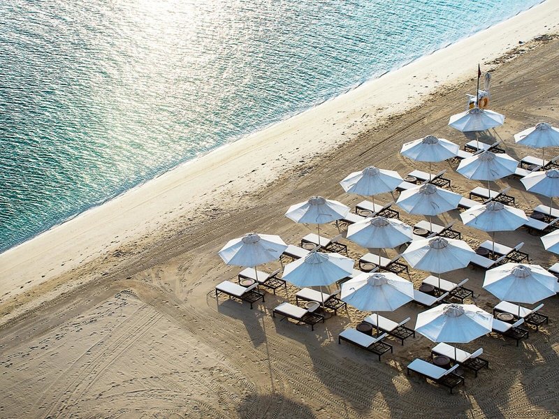 The Ritz-Carlton Abu Dhabi, Grand Canal 6