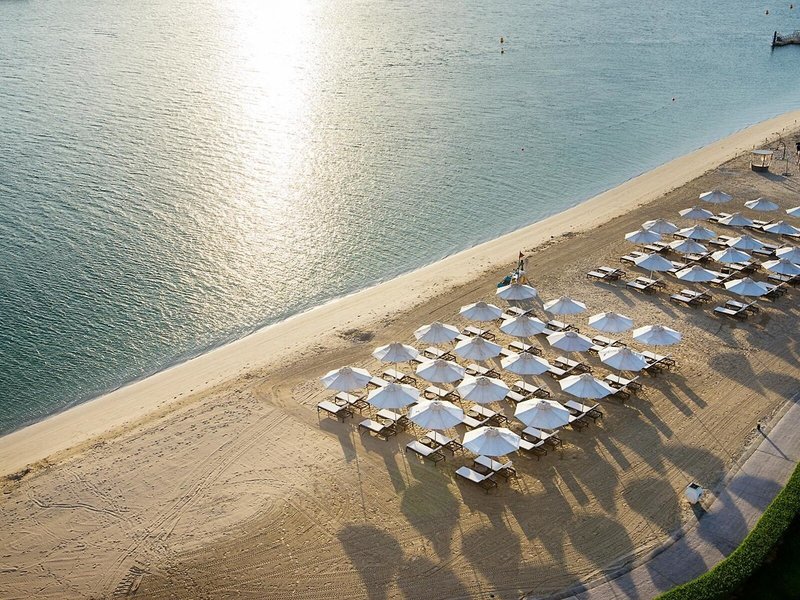 The Ritz-Carlton Abu Dhabi, Grand Canal 7