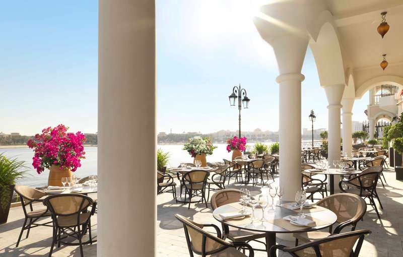 The Ritz-Carlton Abu Dhabi, Grand Canal 2