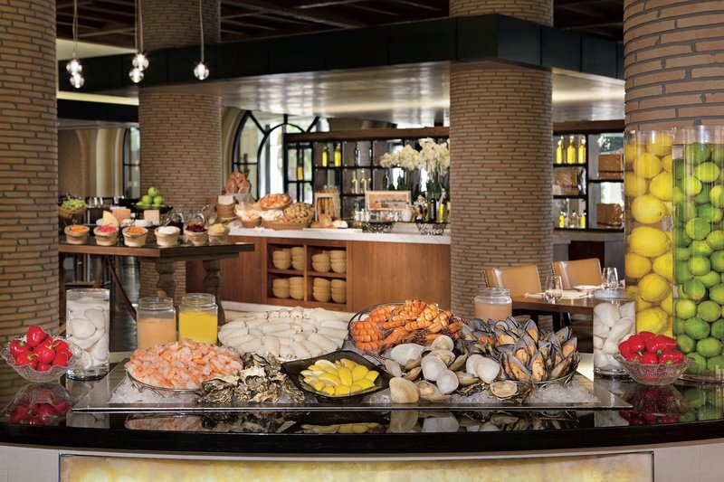 The Ritz-Carlton Abu Dhabi, Grand Canal 34