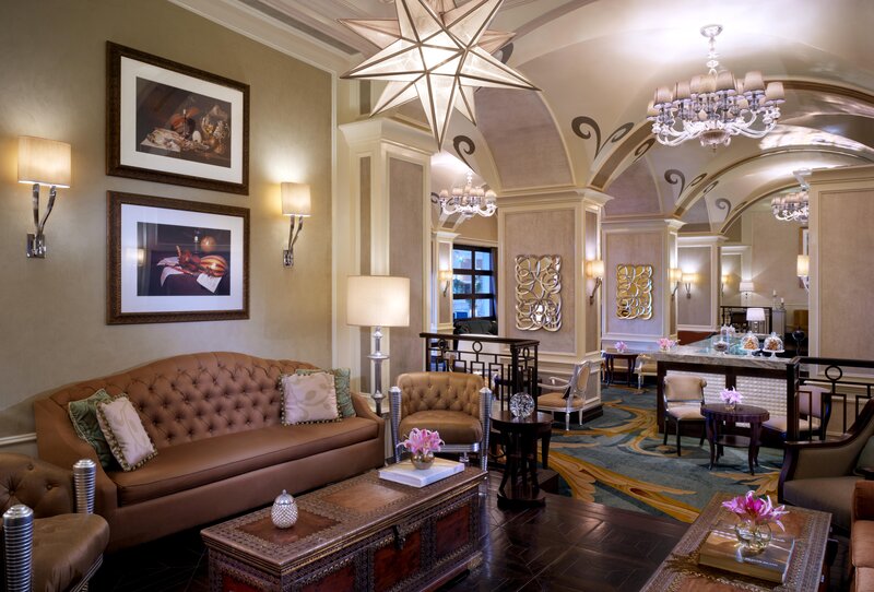 The Ritz-Carlton Abu Dhabi Grand Canal 6