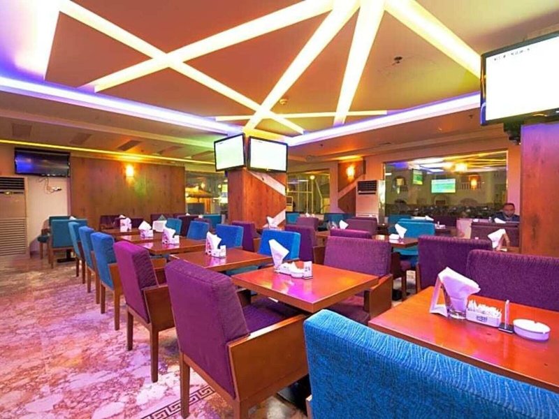 Caesar Hotel Maskat 13