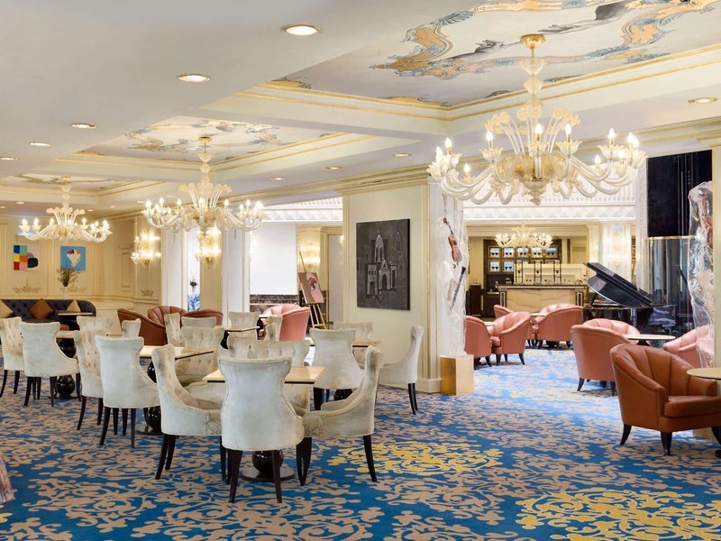 Grand Regency Hotel Doha Trademark Collection by Wyndham 16