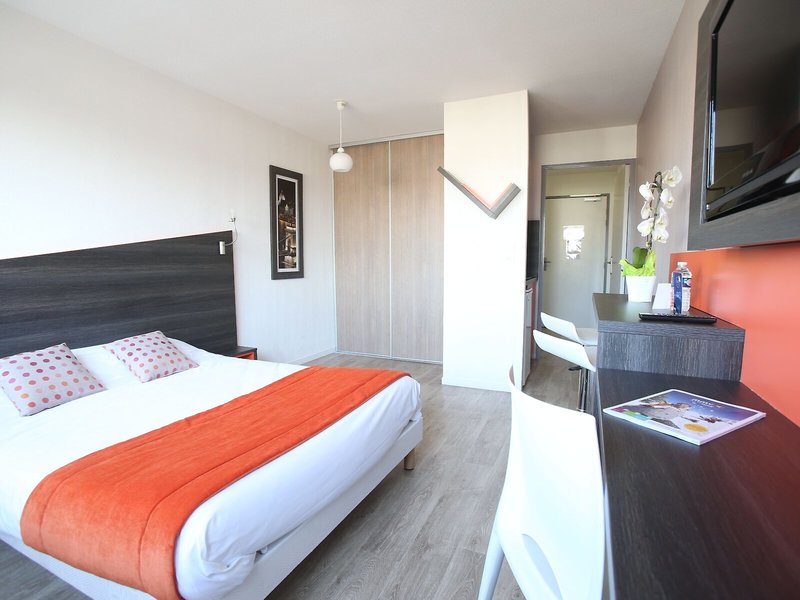 Adonis Paris Sud 27