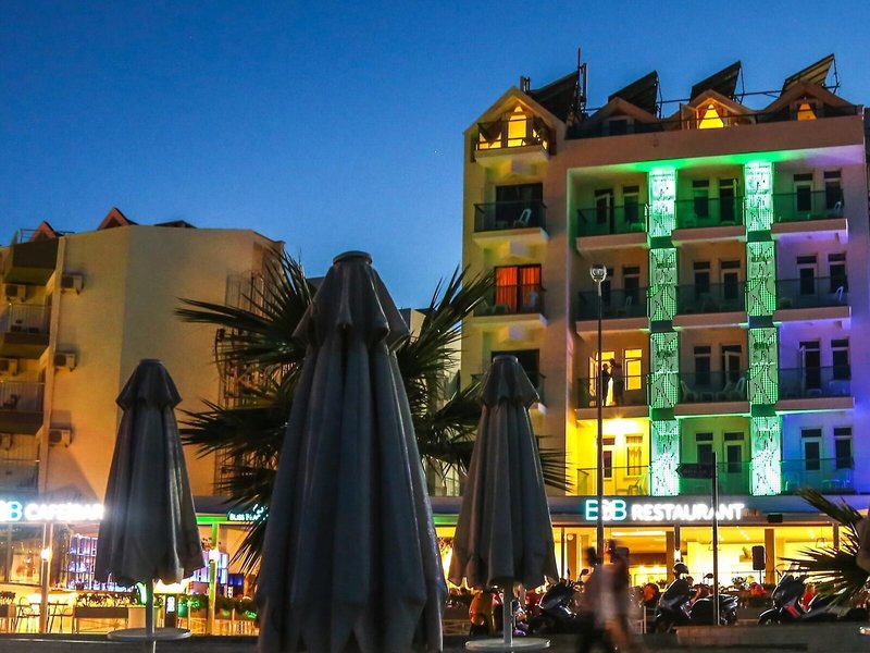 B&B Yüzbasi Beach Hotel 4