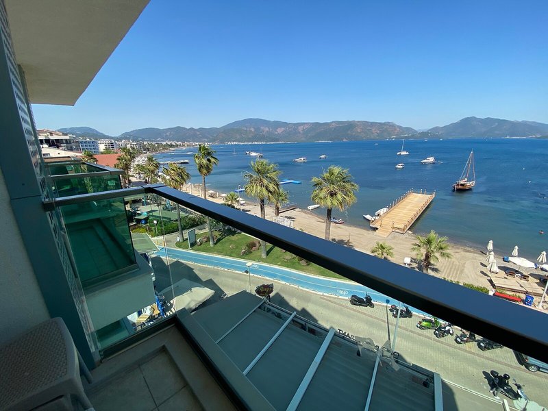 B&B Yüzbasi Beach Hotel 5
