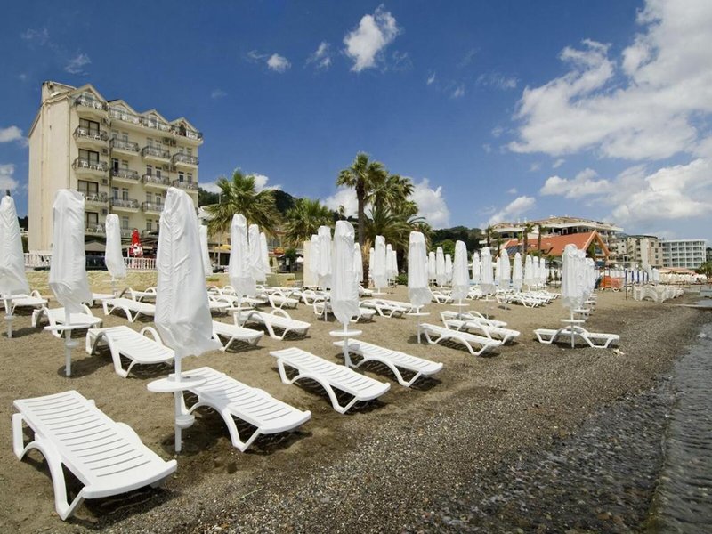 B&B Yüzbasi Beach Hotel 9