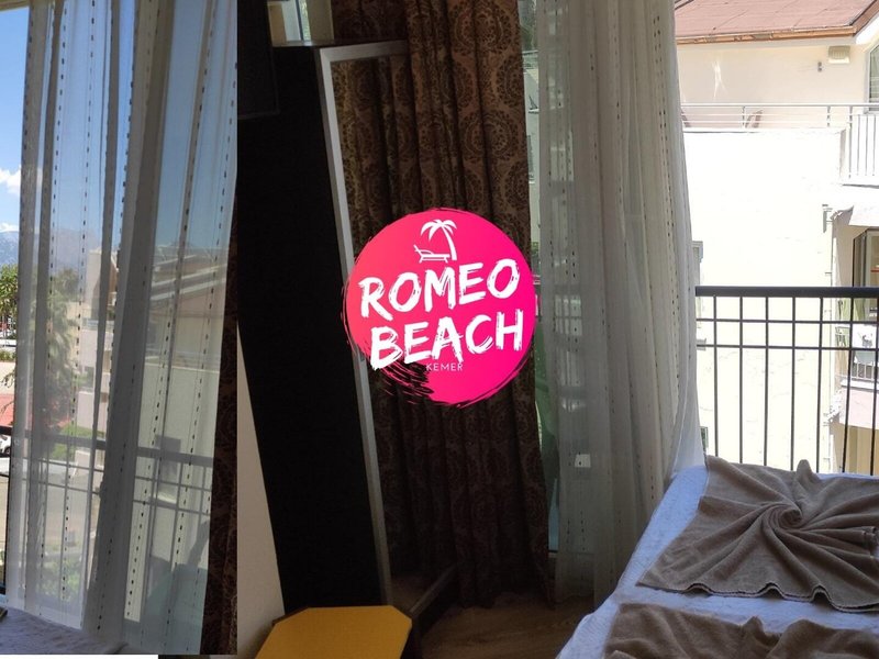 Romeo Beach Hotel 5