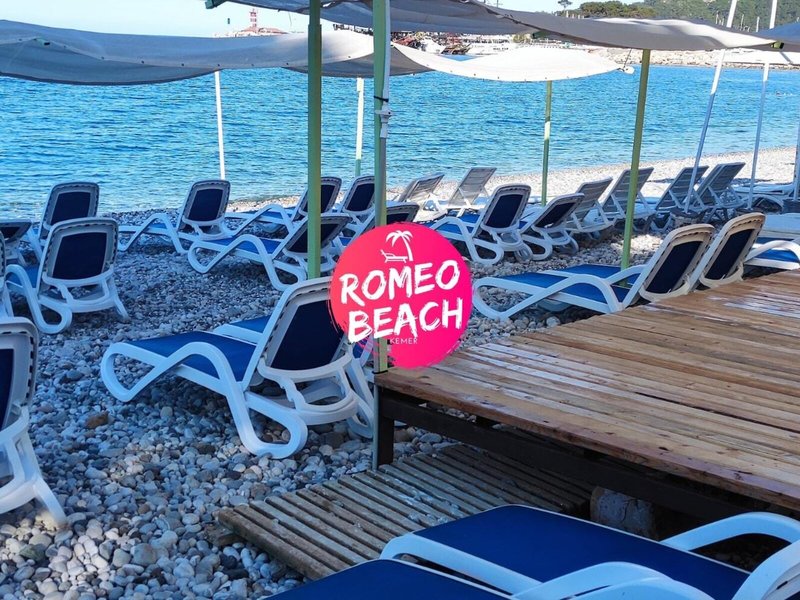 Romeo Beach Hotel 12