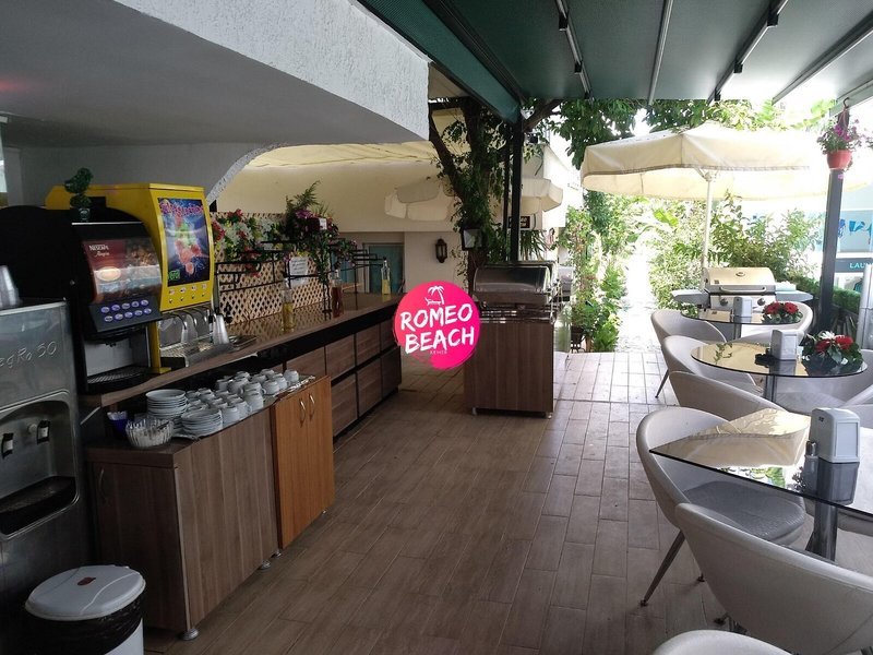 Romeo Beach Hotel 18