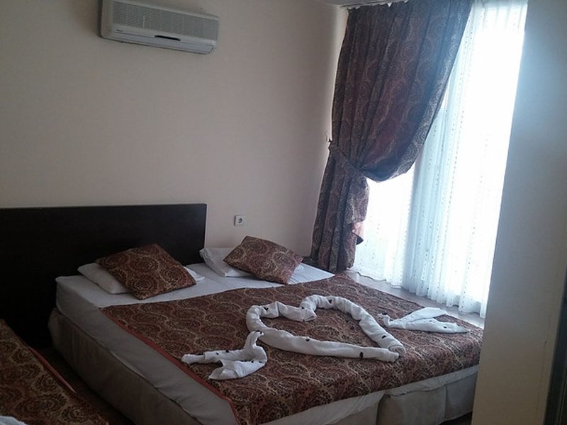 Romeo Beach Hotel 41