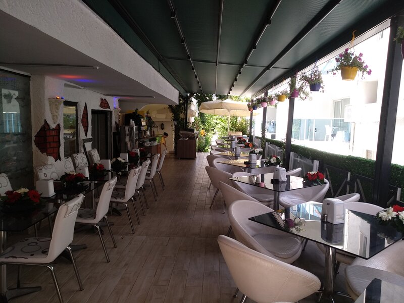 Romeo Beach Hotel 2