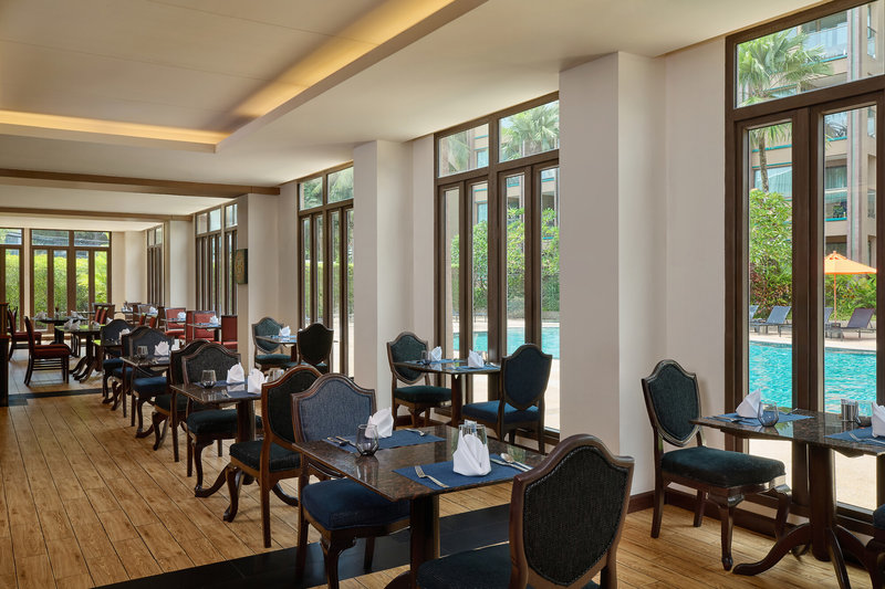 Novotel Phuket Vintage Park Resort 16