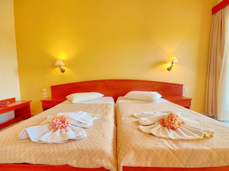 Daisy Hotel 13