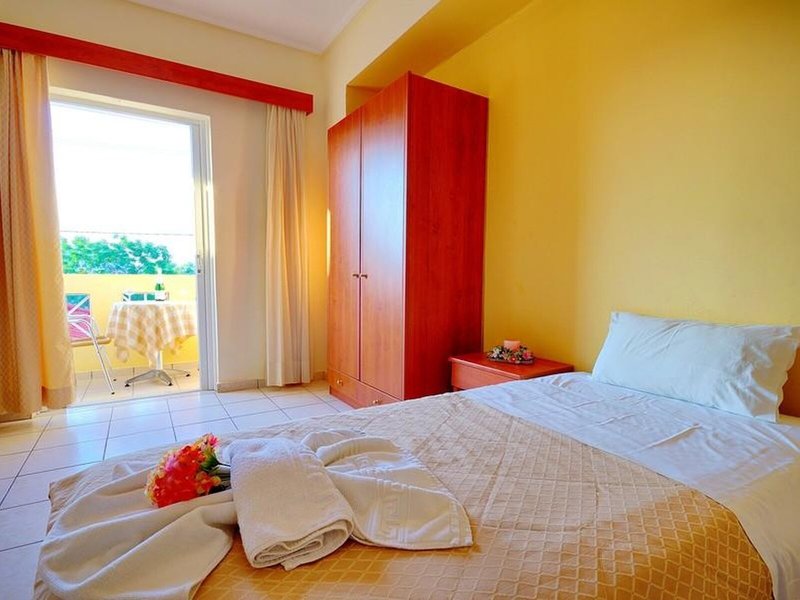 Daisy Hotel 14