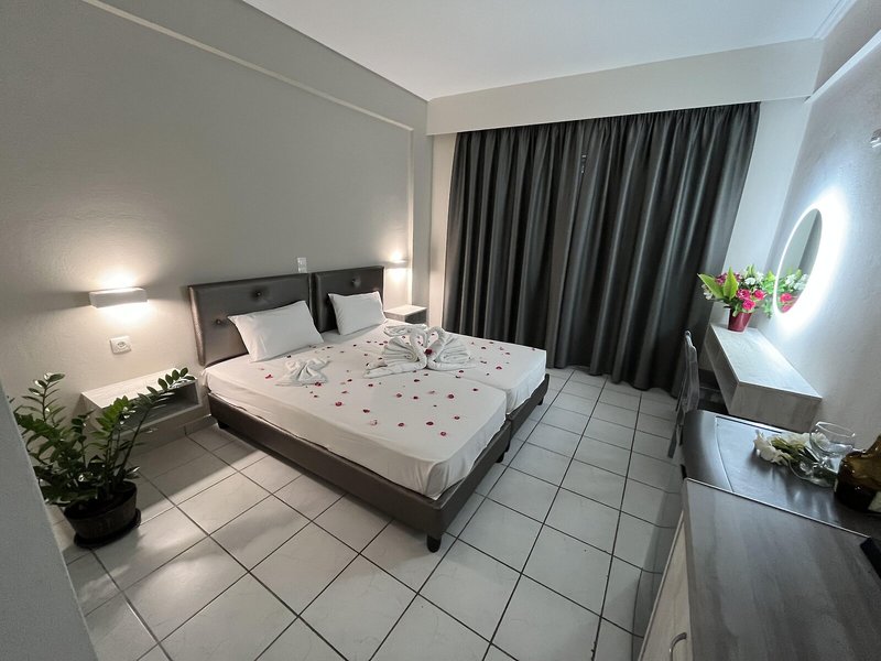 Daisy Hotel 15