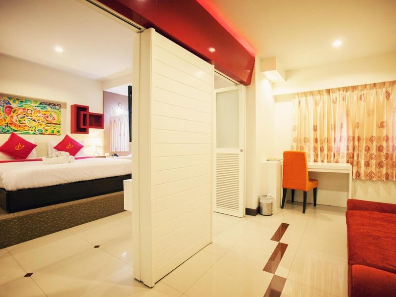 Ayara Grand Palace 13