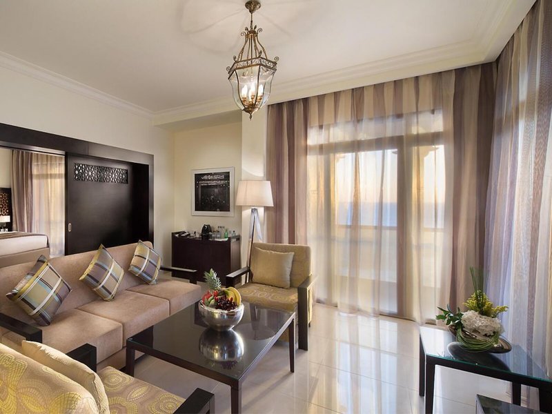 Bahi Ajman Palace Hotel 21