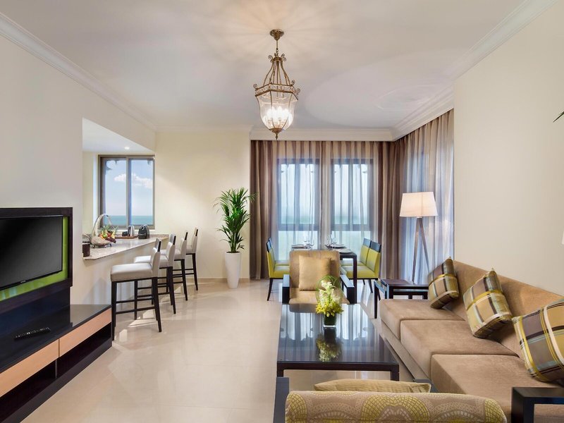 Bahi Ajman Palace Hotel 40