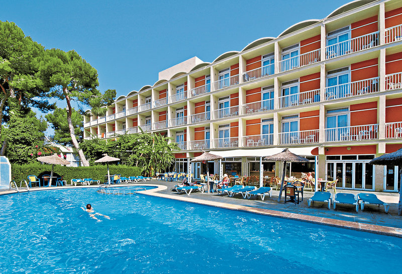 Isla de Cabrera Hotel 1