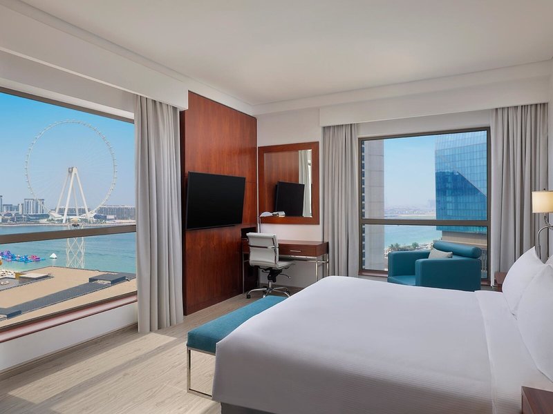 Hilton Dubai The Walk 30