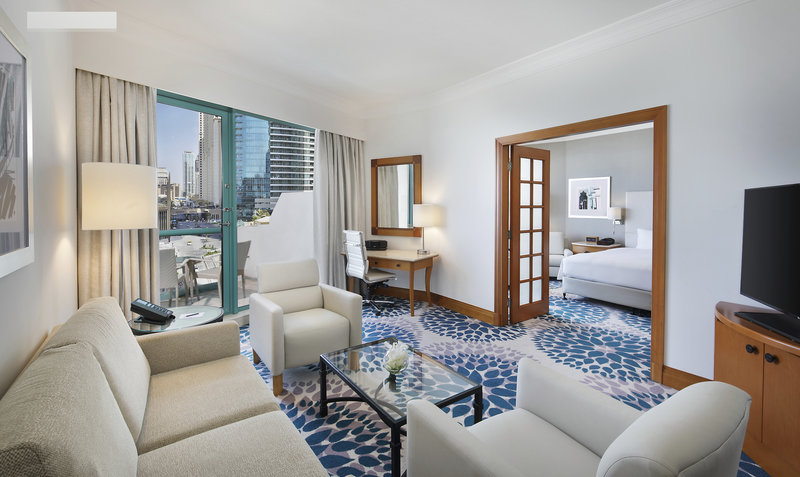 Hilton Dubai Jumeirah 8