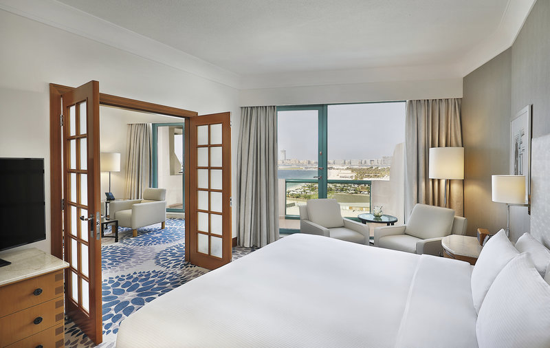 Hilton Dubai Jumeirah 9