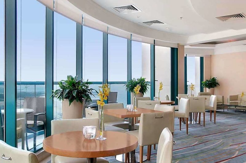 Hilton Dubai Jumeirah 22