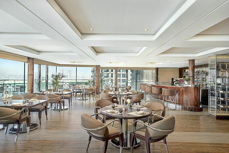 Hilton Dubai Jumeirah 11
