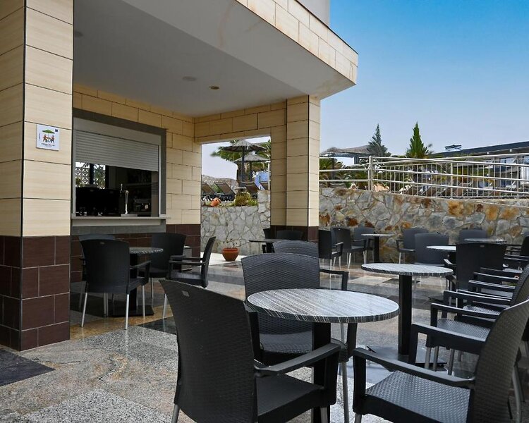 Hotel KN Matas Blancas 8