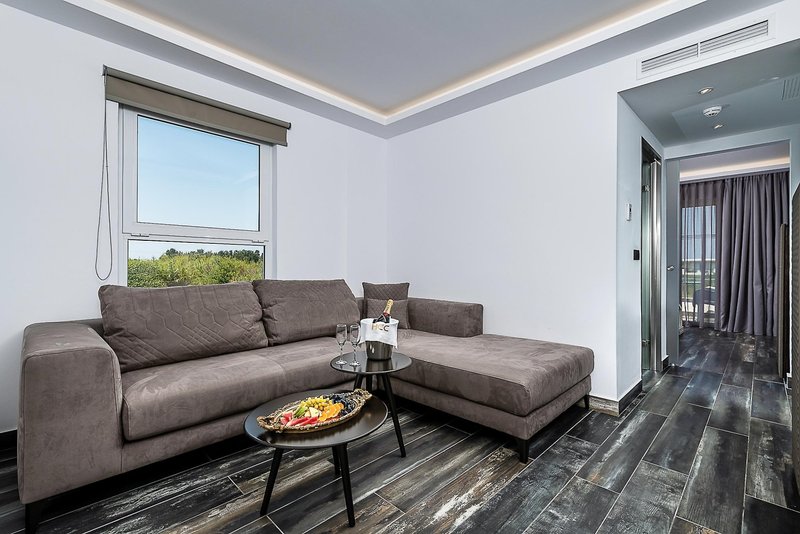 Diamond Boutique Hotel 18