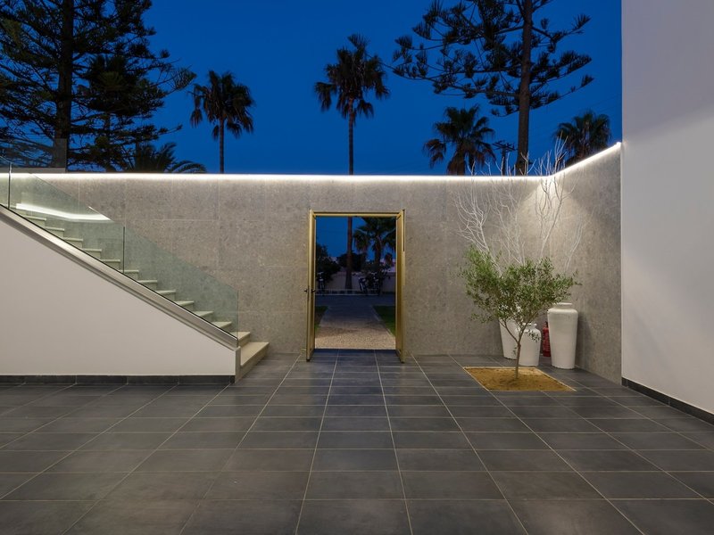 Diamond Boutique Hotel  4
