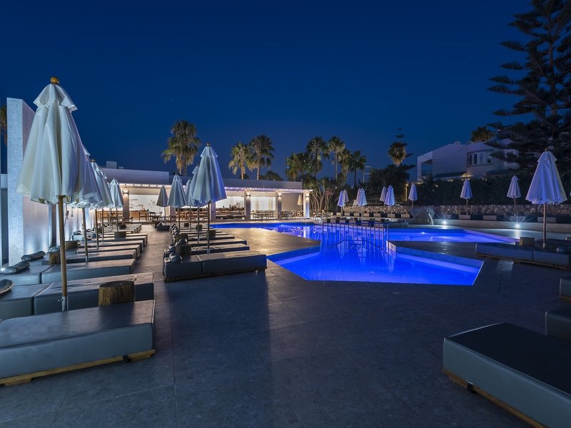 Diamond Boutique Hotel  9