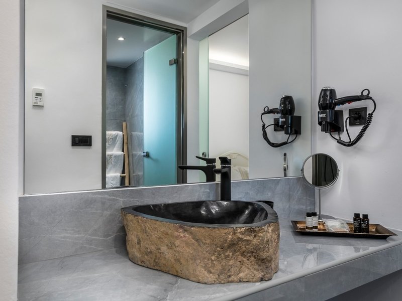 Diamond Boutique Hotel  40