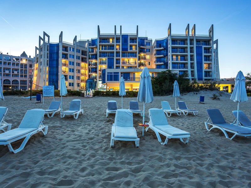 Blue Pearl 6 - Beach
