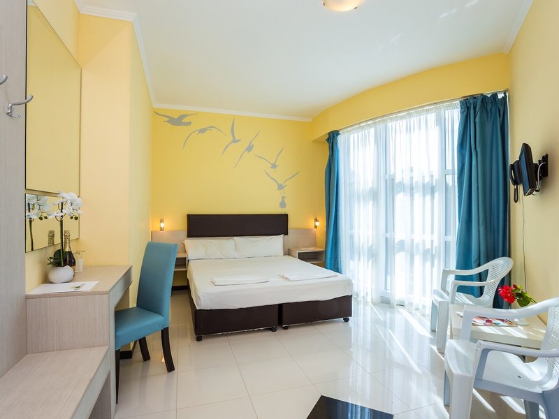 Blue Pearl 38 - Room Example