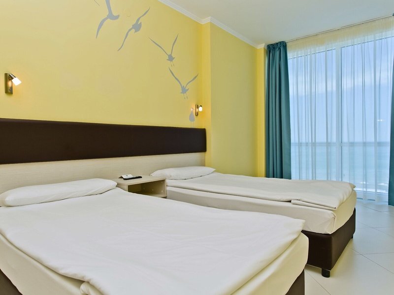 Blue Pearl 43 - Room Example