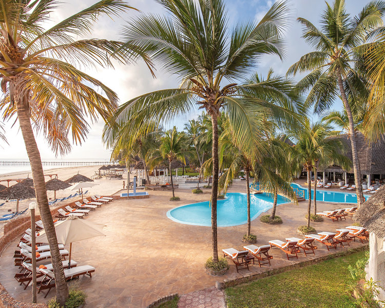 Kiwengwa Beach Resort 1